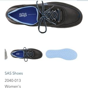 SAS sporty shoes